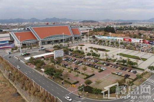 雅致新天地配套图